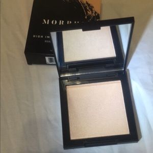 Morphe Hightlight powder